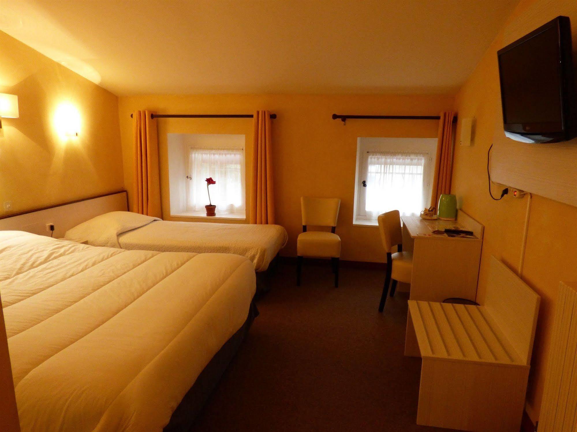 Hotel Du Centre 2*