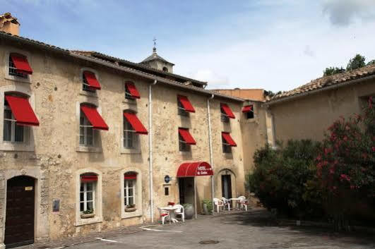 Du Centre Hotel 2*